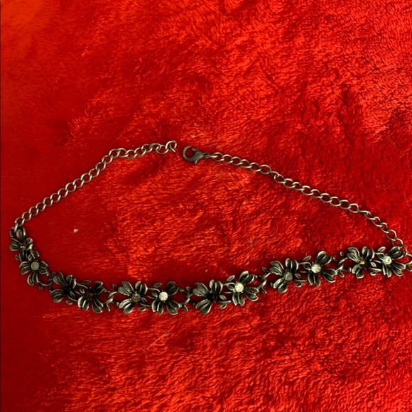 Necklace - Picture 8 of 10